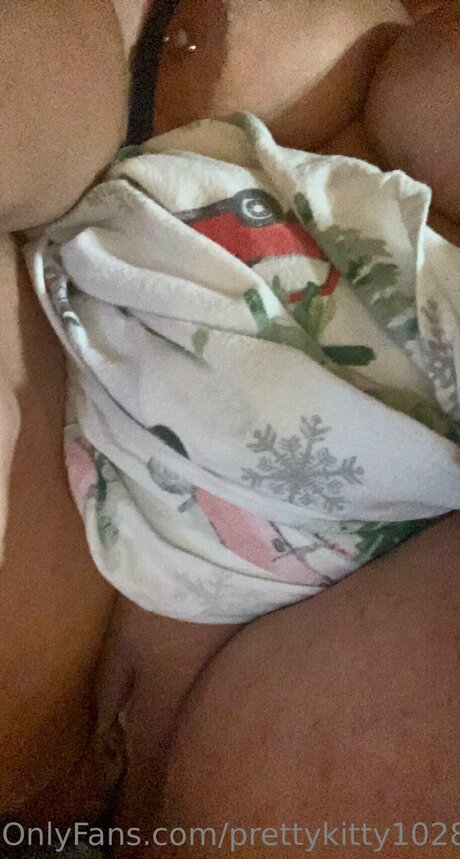 Prettykitty1028 hd model pic