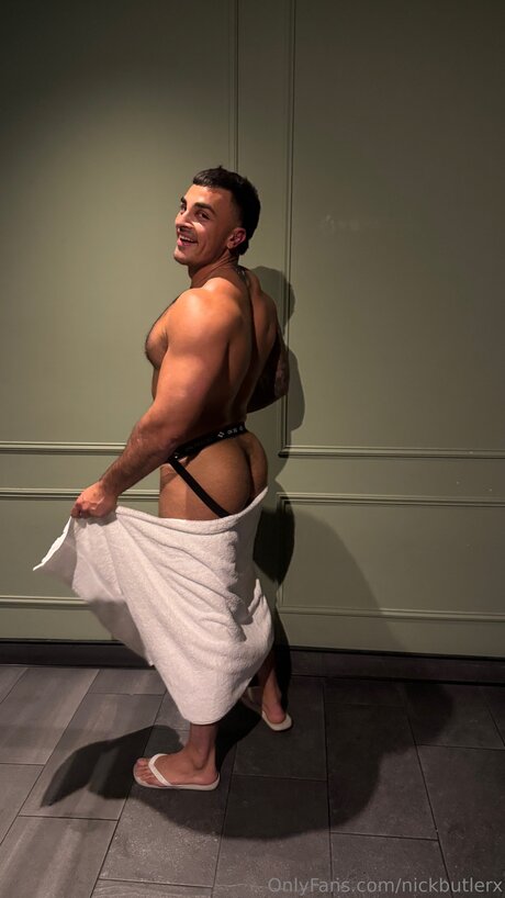 Nickbutlerx pornographic actress img