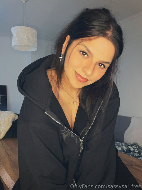 Sassysai Free free model img