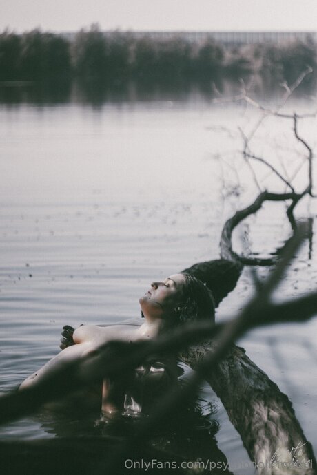 amateur onlyfans top pic