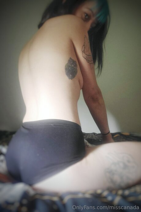 Misscanada art actress pictures