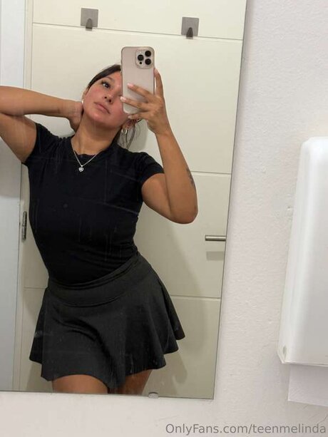 Teenmelinda beautiful model gallery