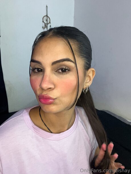 Bishay beautiful actress photo