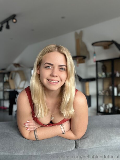 Bellablondofficial model best gallery