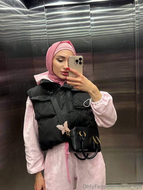 Leila Lips nudes star pic