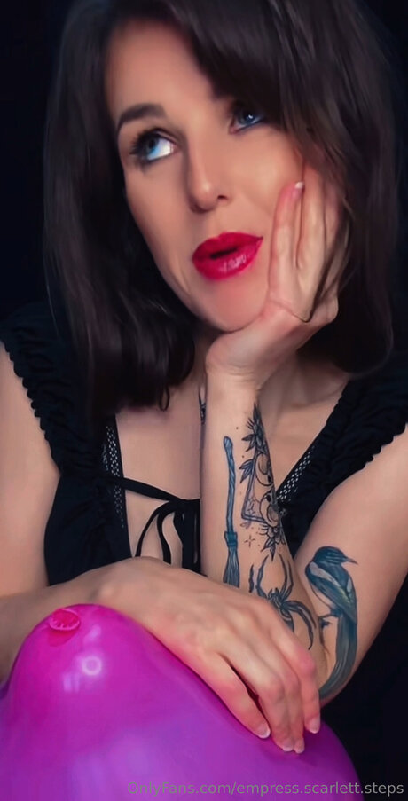 Empress Scarlett Steps star perfect archive