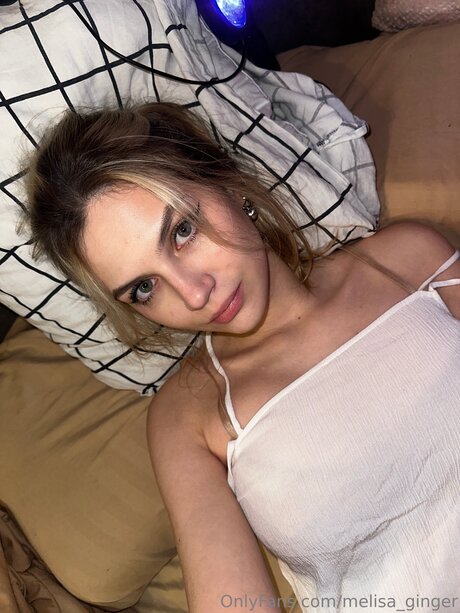 Melisa Ginger top model photo
