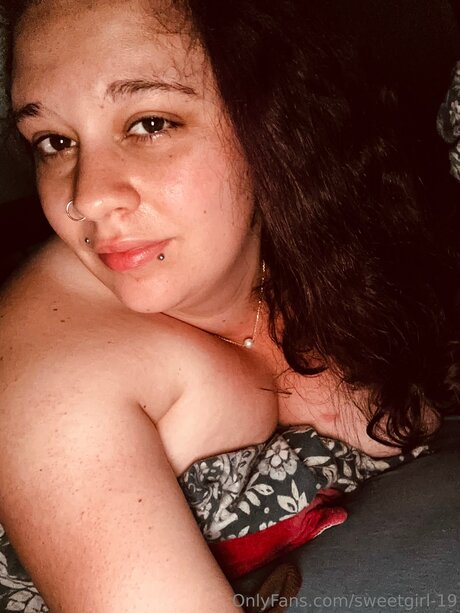 Sweetgirl 1998 pretty pornstar pics