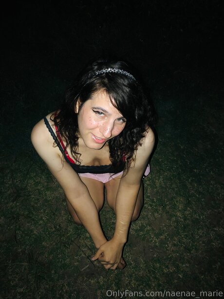 Naenae Marie model adult pics
