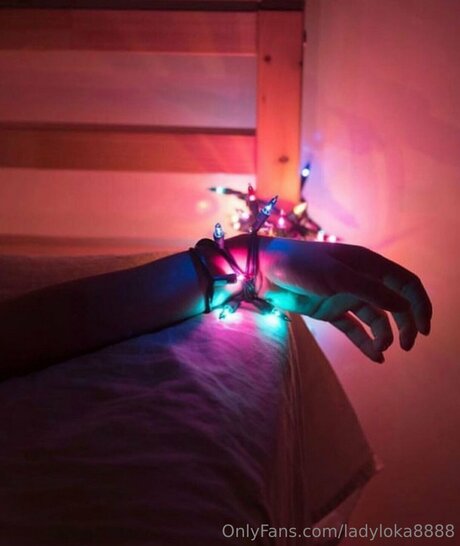 Ladyloka8888 model high quality photo