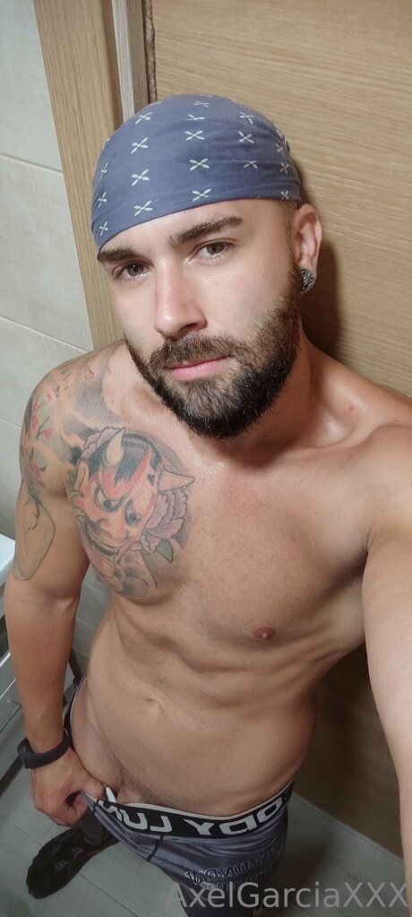 Axelgarciafree star pornographic pics