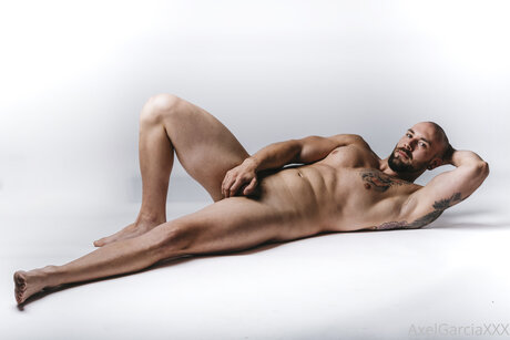 Axelgarciafree art star photos