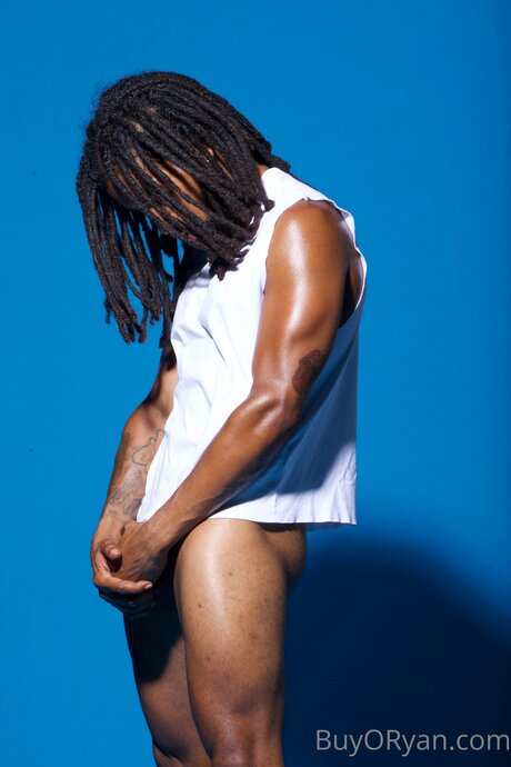 Oryanoryan pornographic star image