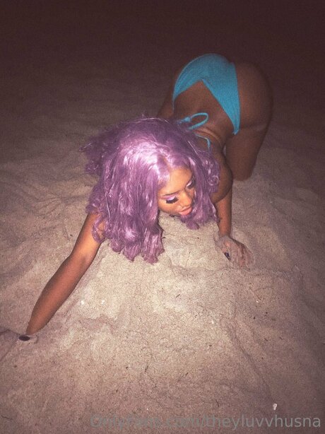 Theyluvvhusna xxx star galleries