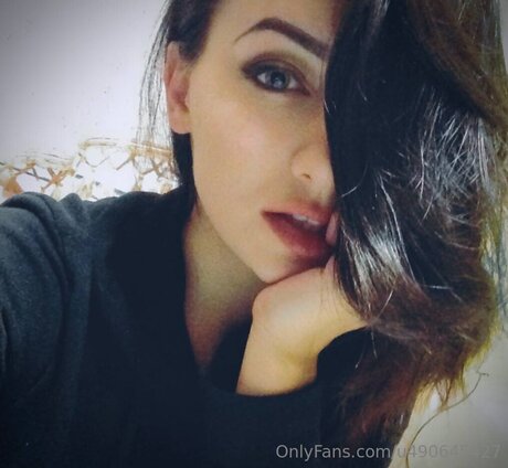 U490645427 model hot image