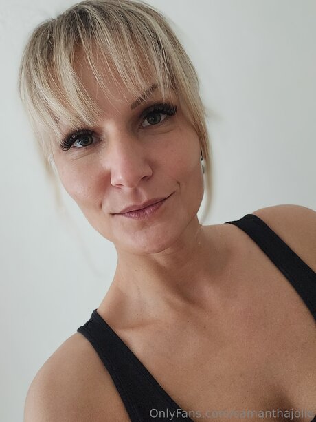 Samanthajolie nude star photo