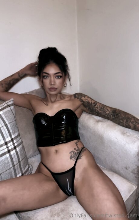 Twisted Gem naked actress photos