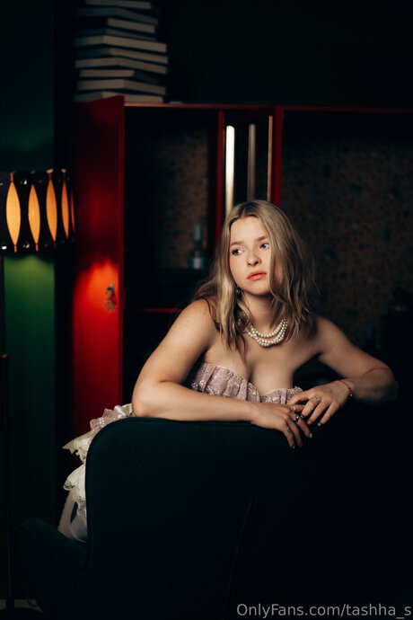 Tashha S Profile pic