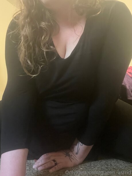 lesbian kissing onlyfans sexy nudes archive