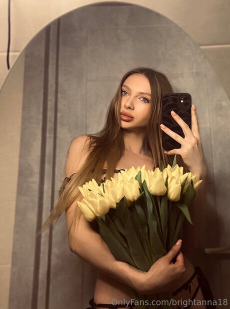 Brightanna18 Quick model image