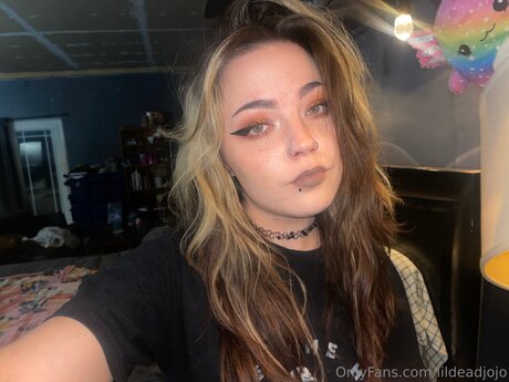 Lildeadjojo sexy actress photo