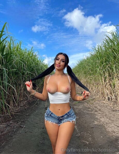 Kirapassion nude star img