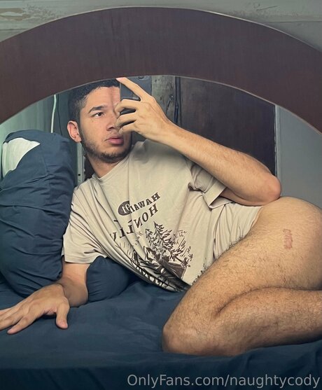 Naughtycody art star photo