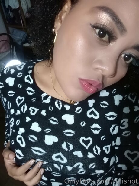 Rulishot xxx star photo