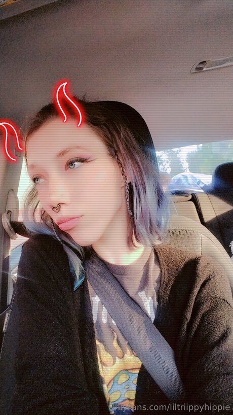 Liltriippyhippie star sexy pics