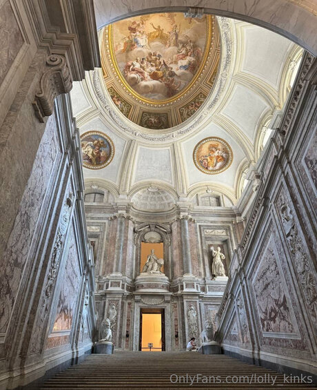 Lolly Kinks nude star photo