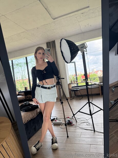 Lolly Kinks porn star pic