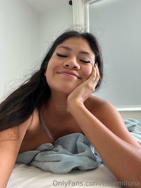 Theemiluna pornstar xxx galleries