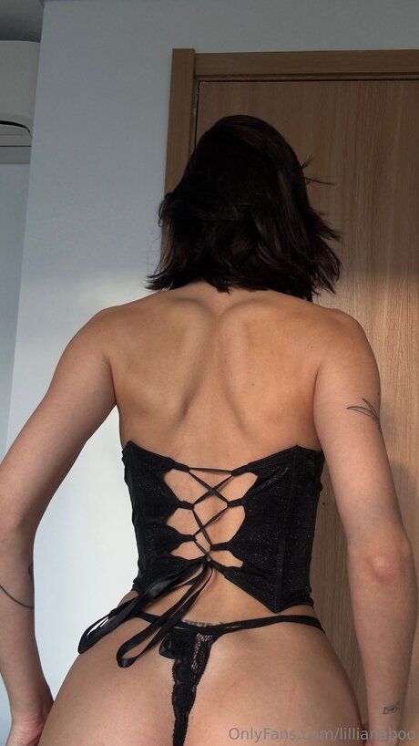 Lillianaestelle pornstar nude gallery