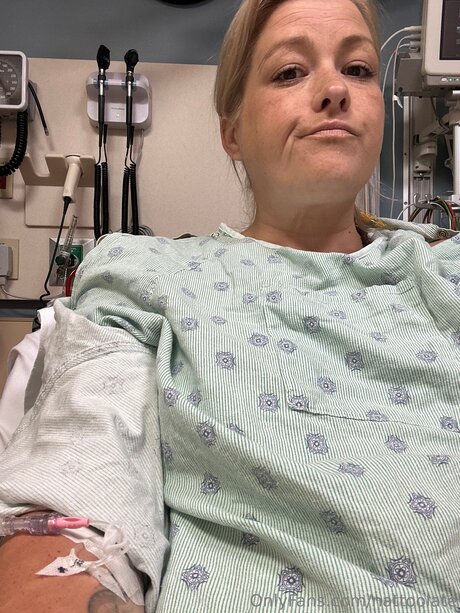 Nattoolate nude actress photos