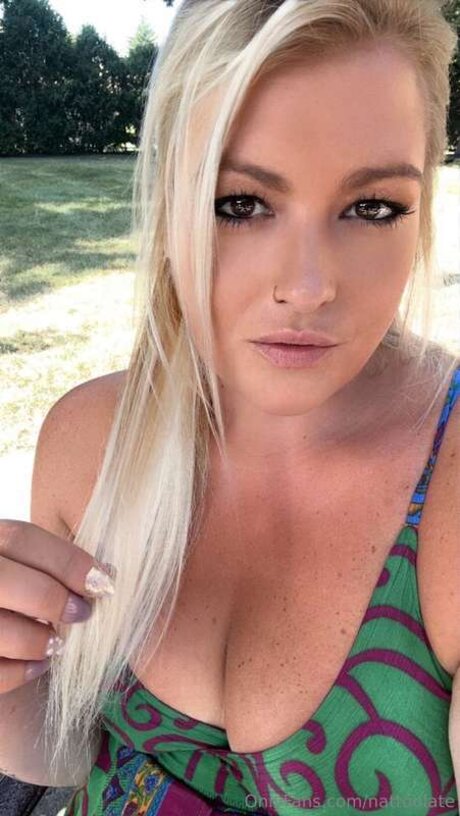 Nattoolate star hot image