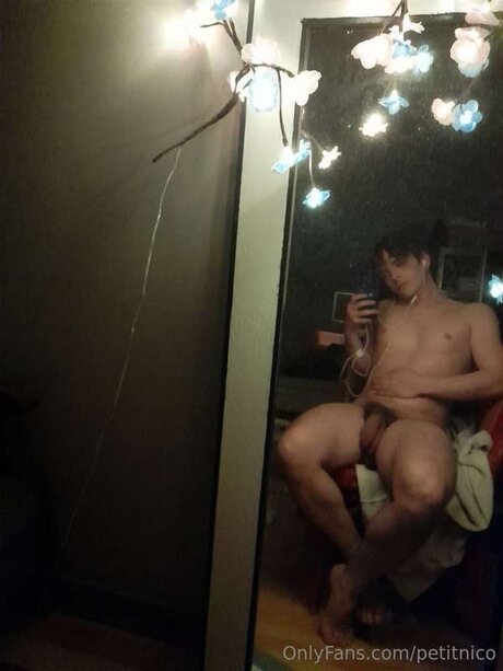 Petitnico exclusive pornstar photo