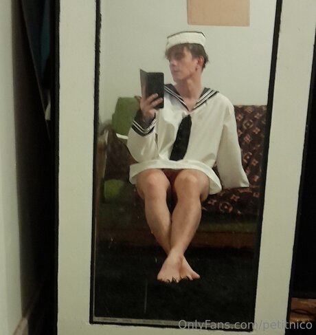 Petitnico sex actress archive