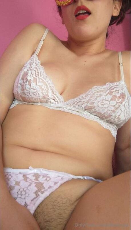 Destroy4 pornographic model picture