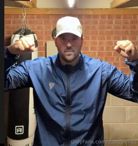 Spunk Shot King porn model photo