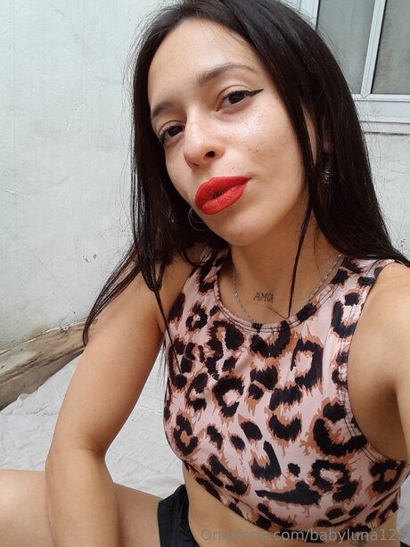 Babyluna123 pornographic actress picture