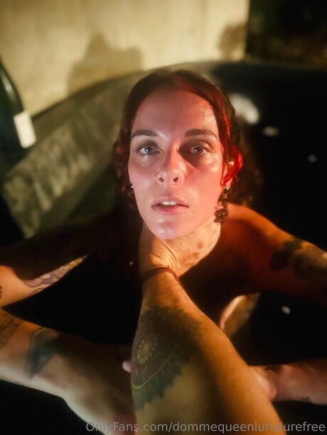 Dommequeenlunalurefree model hd images