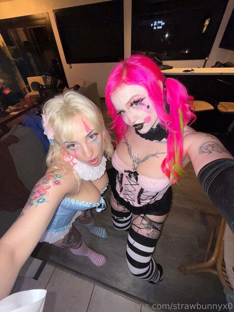 Strawbunnyx0 star xxx gallery