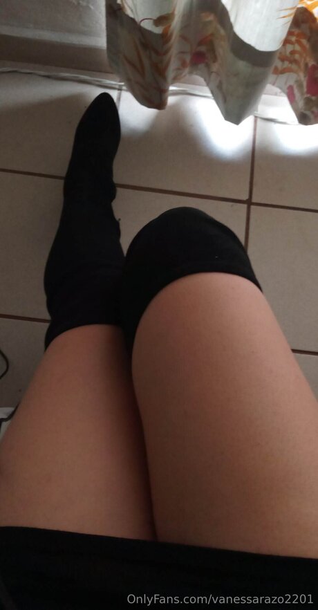 Vanessarazo2201 pornstar sex pictures