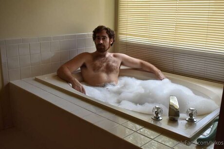 Lukos pornographic model image