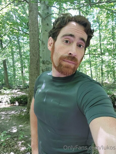 Lukos naked model images
