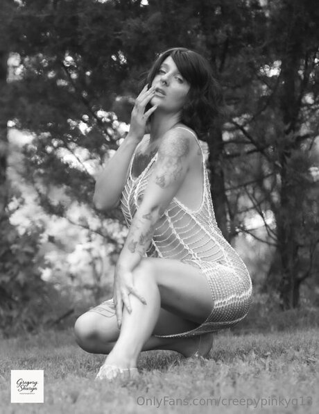 Creepypinkyg13 high quality model img