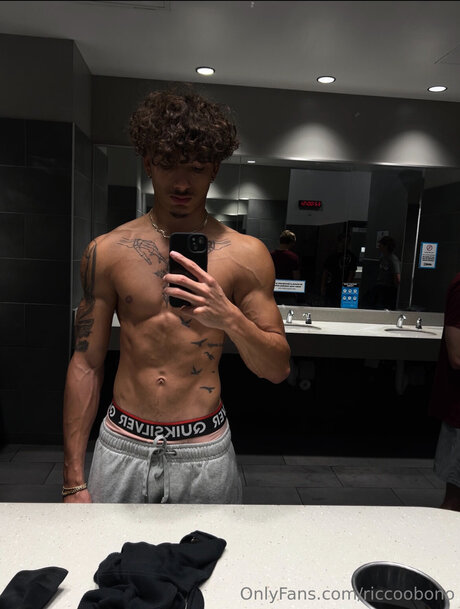 trans free onlyfans pornographic photos