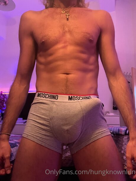 Hungknownldn model pretty pic