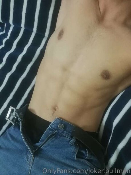 Chuckymann model sexy picture