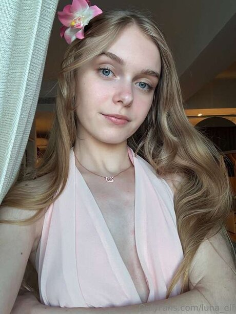 Arya Lune erotic star images